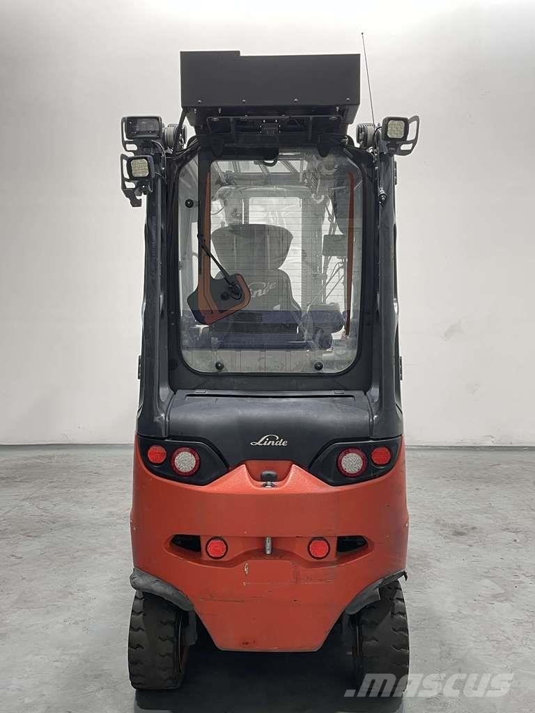 Linde E35HL-01-387 شاحنات ذات رافعات شوكية تعمل بالكهرباء