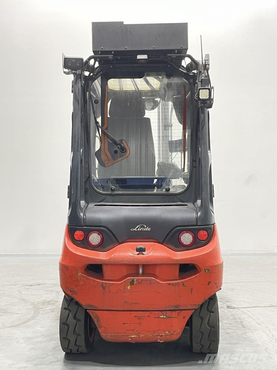 Linde E35L-01-387 전동 지게차