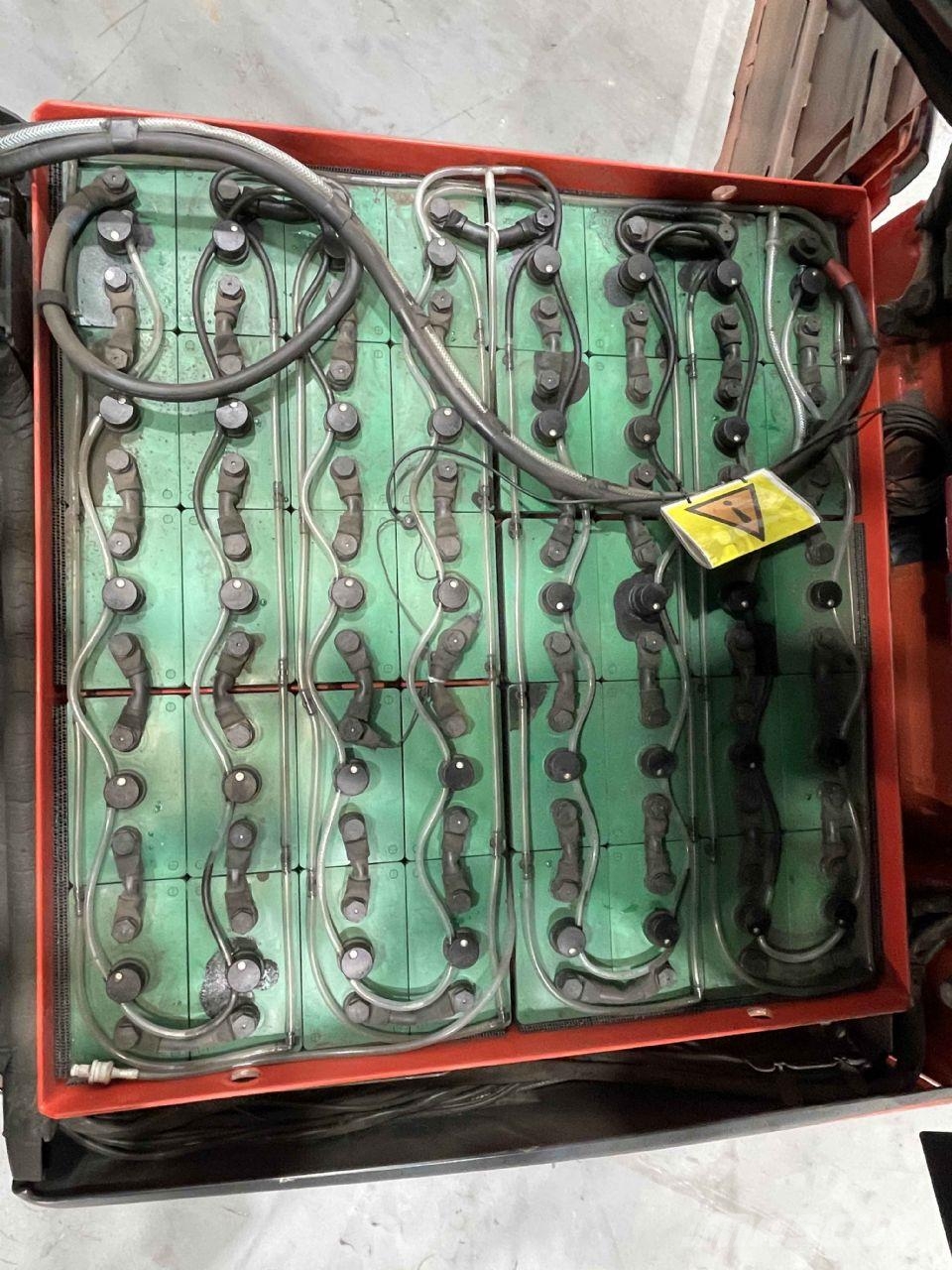 Linde E40HL-01/600-388 Električni viličarji