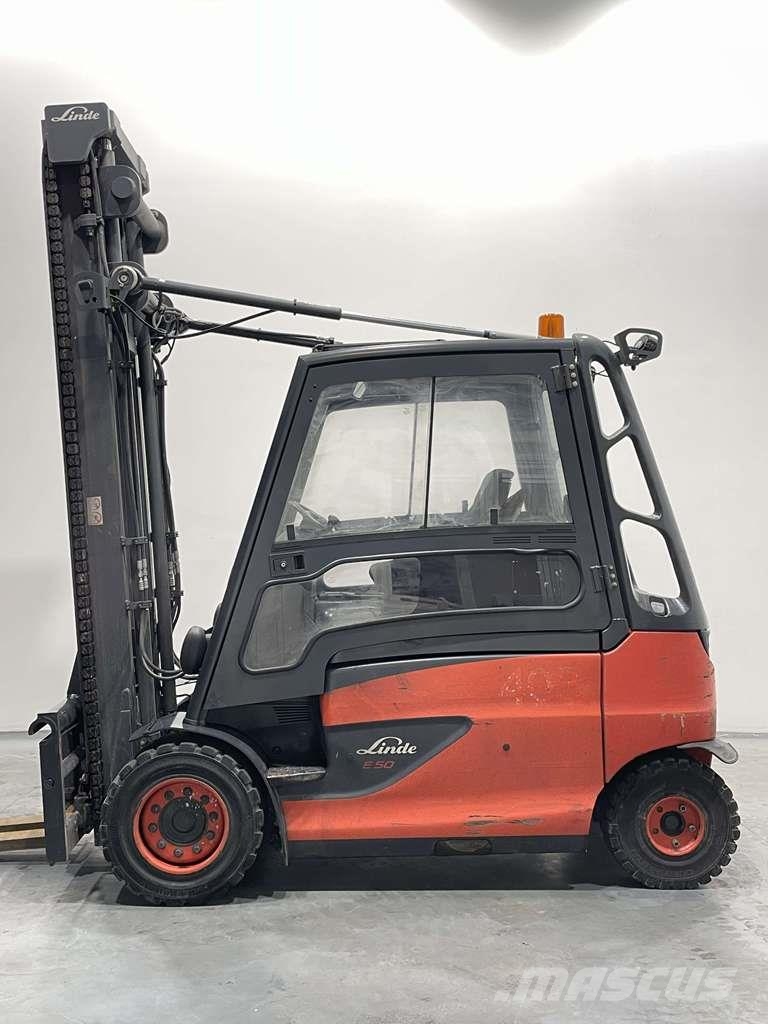 Linde E50HL-01-388 شاحنات ذات رافعات شوكية تعمل بالكهرباء