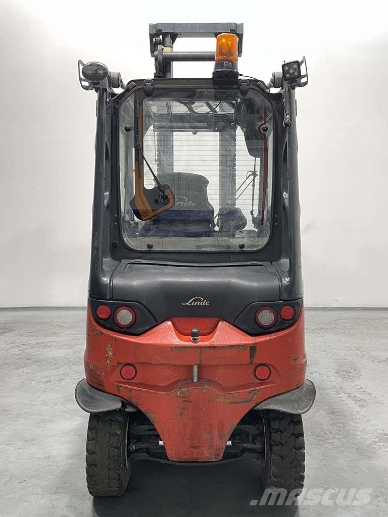 Linde E50HL-01-388 شاحنات ذات رافعات شوكية تعمل بالكهرباء