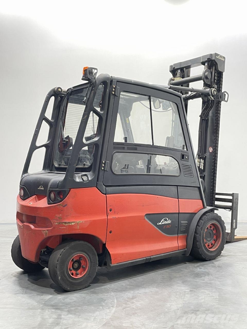 Linde E50HL-01/600-388 전동 지게차