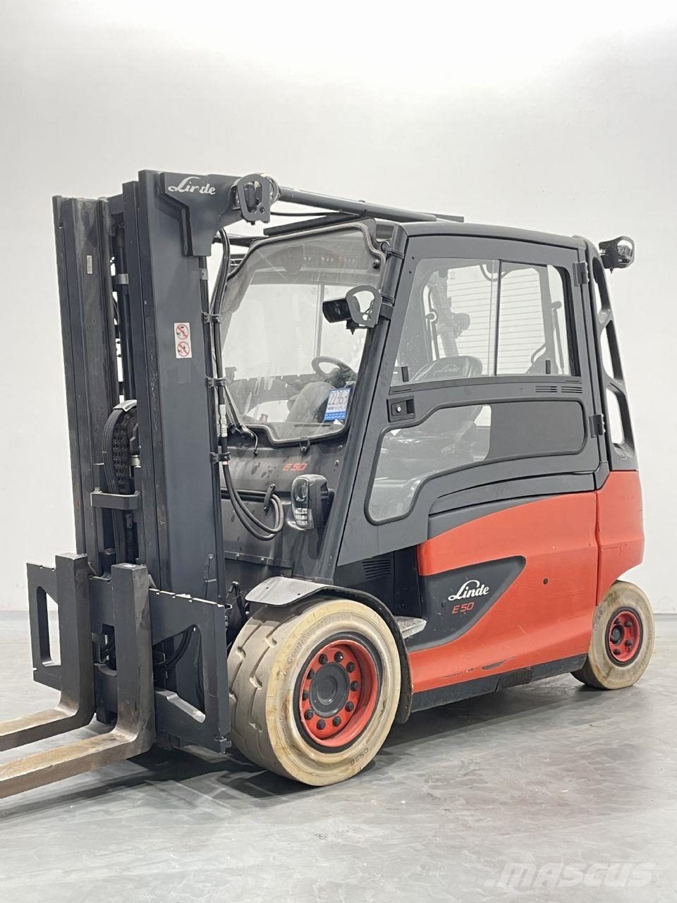 Linde E50L/600-388 电动叉车