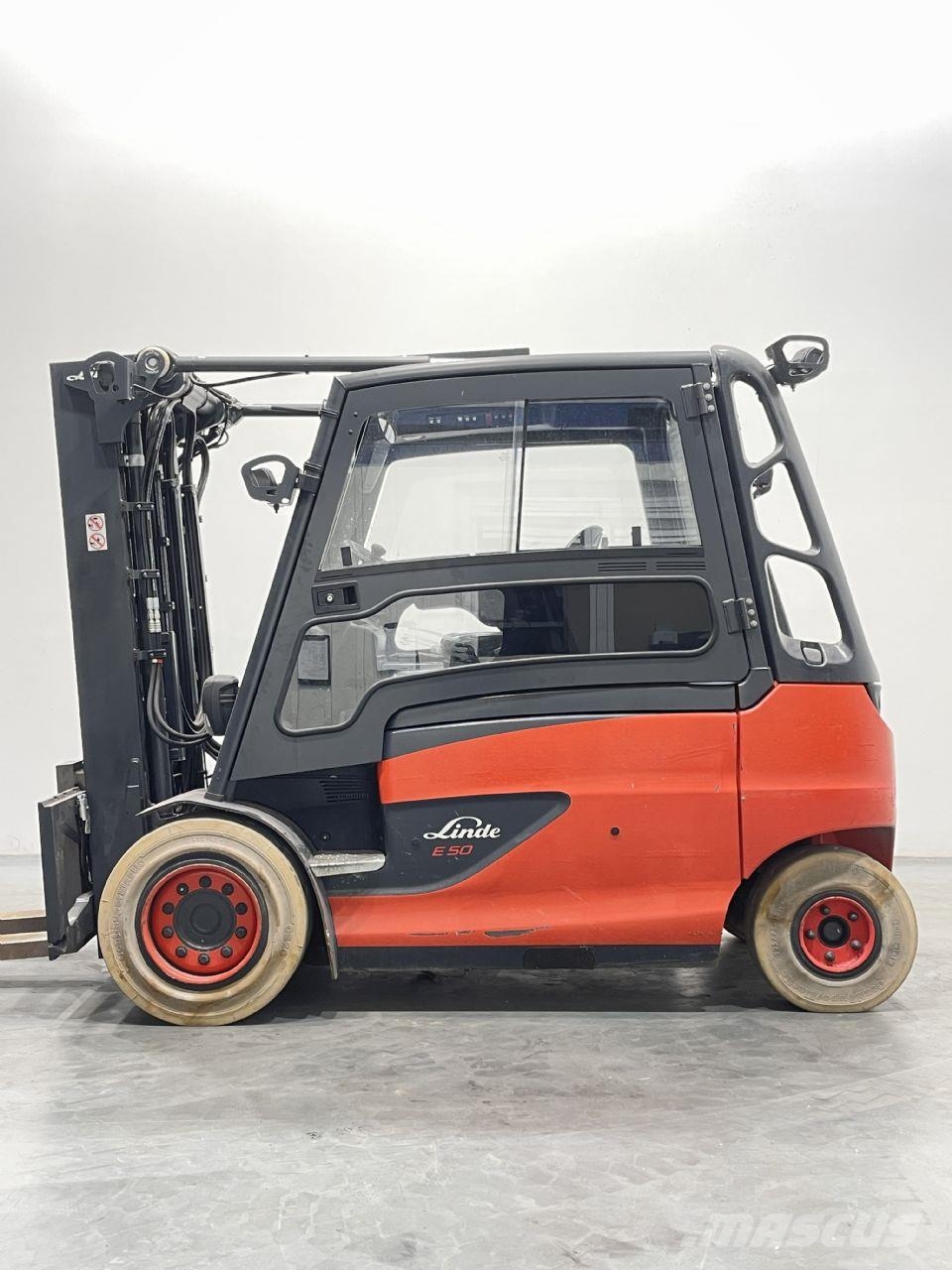 Linde E50L/600-388 电动叉车