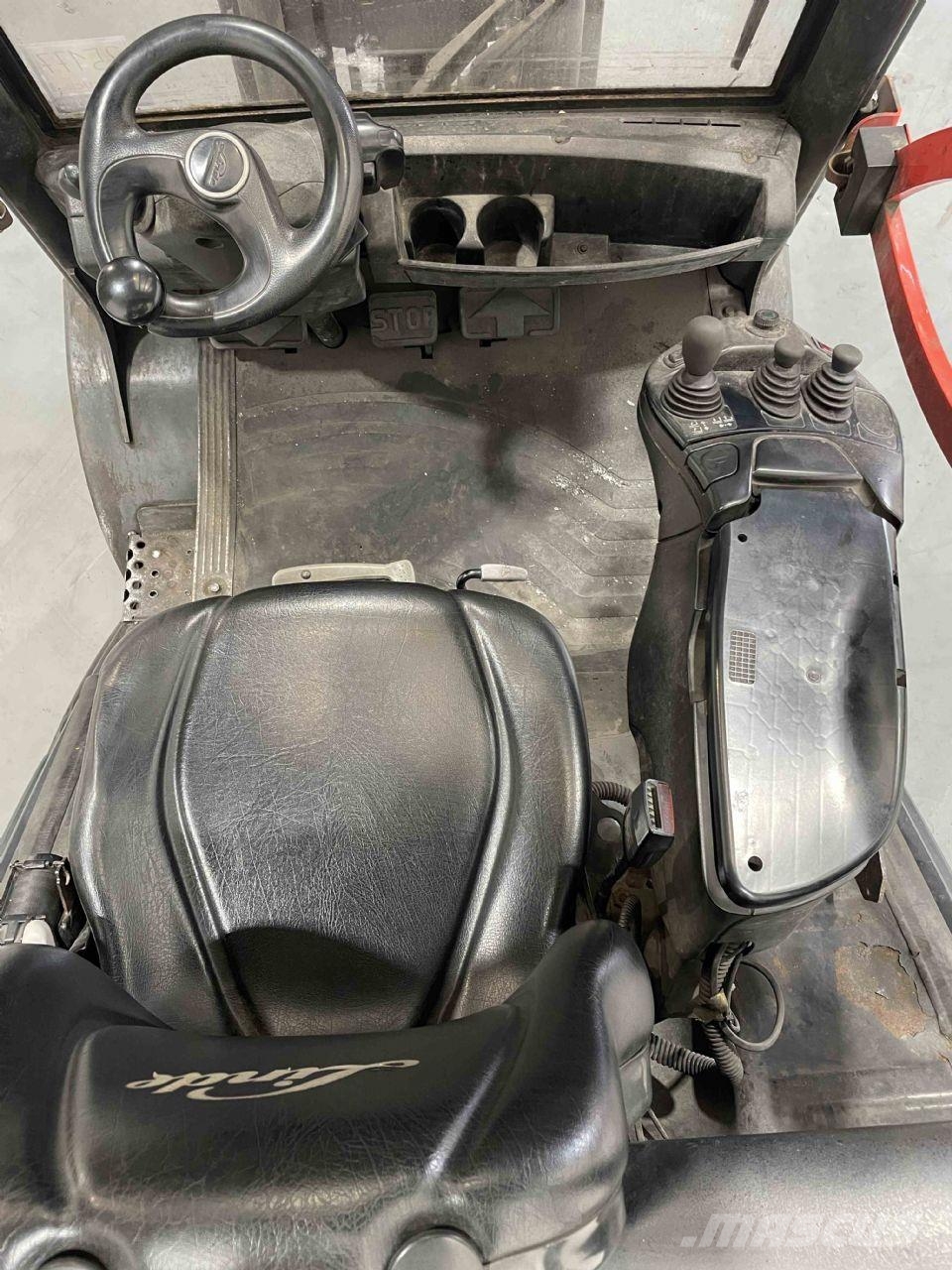 Linde H25D-02/600-393 Dīzeļa autoiekrāvēji