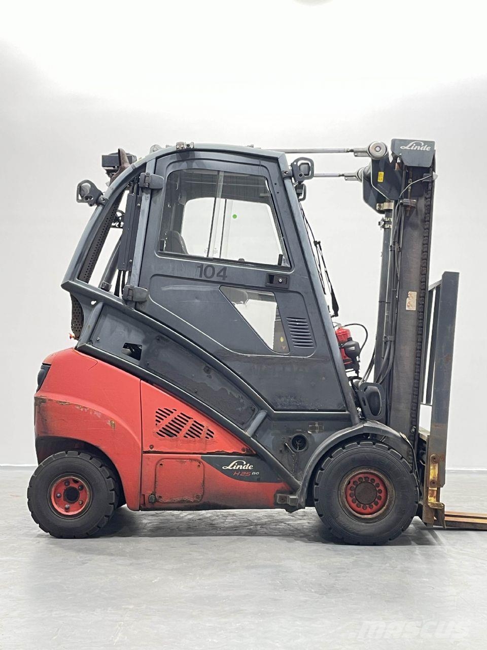 Linde H25D-02/600-393 디젤 지게차