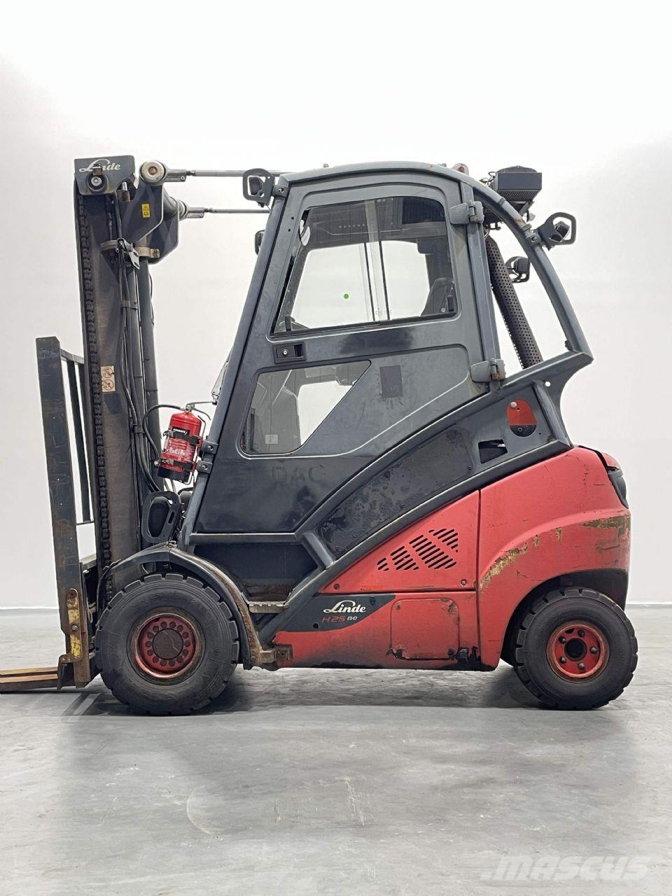 Linde H25D-02/600-393 디젤 지게차