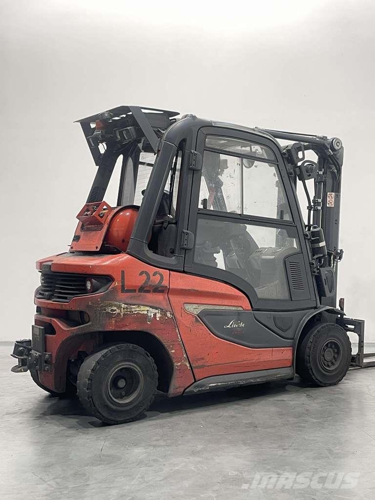 Linde H25T-01-1202 LPG forklifts