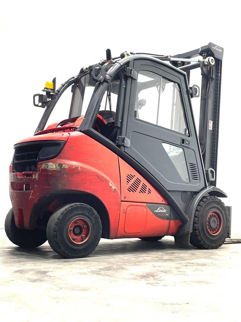 Linde H25T/600-393-EVO LPG forklifts