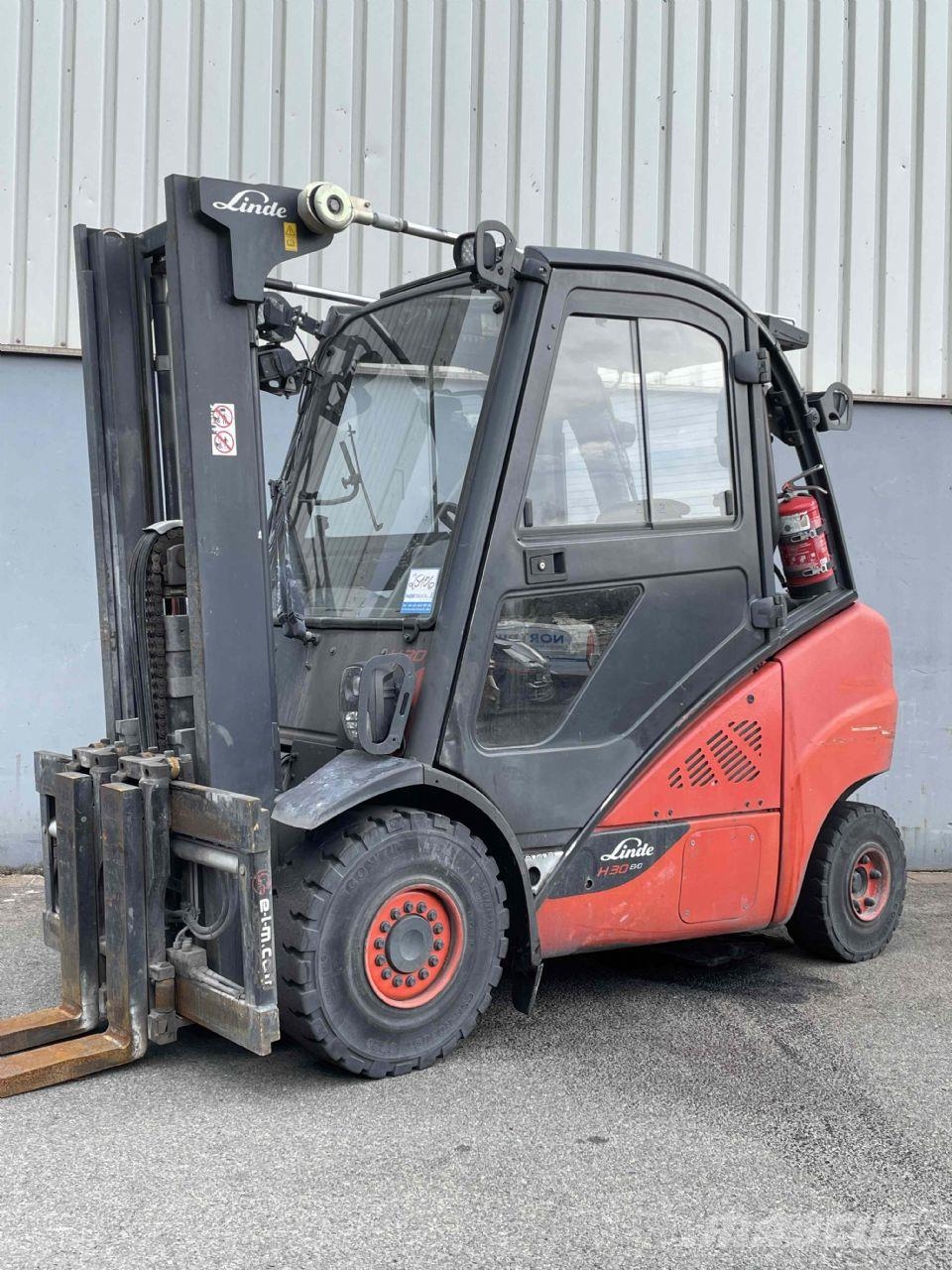 Linde H30D-02-393 Wózki Diesla
