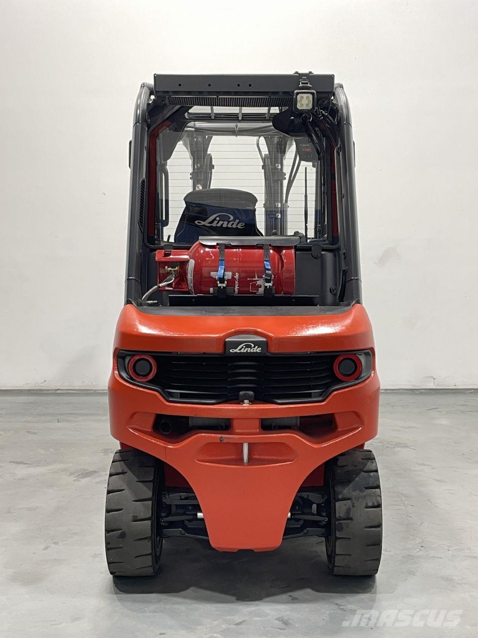 Linde H30T-01-1202 LPG forklifts