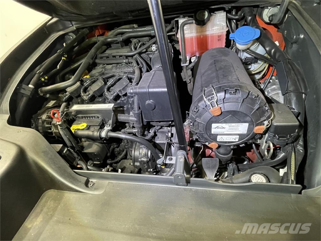 Linde H30T-01-1202 LPG forklifts