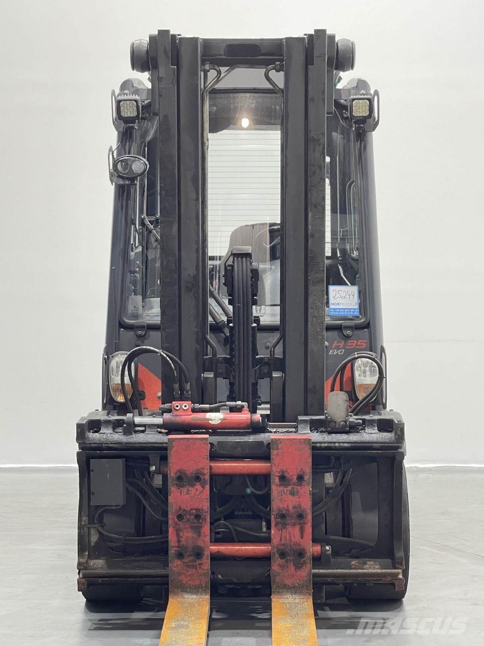 Linde H35D-02-393 Dieselové vozíky