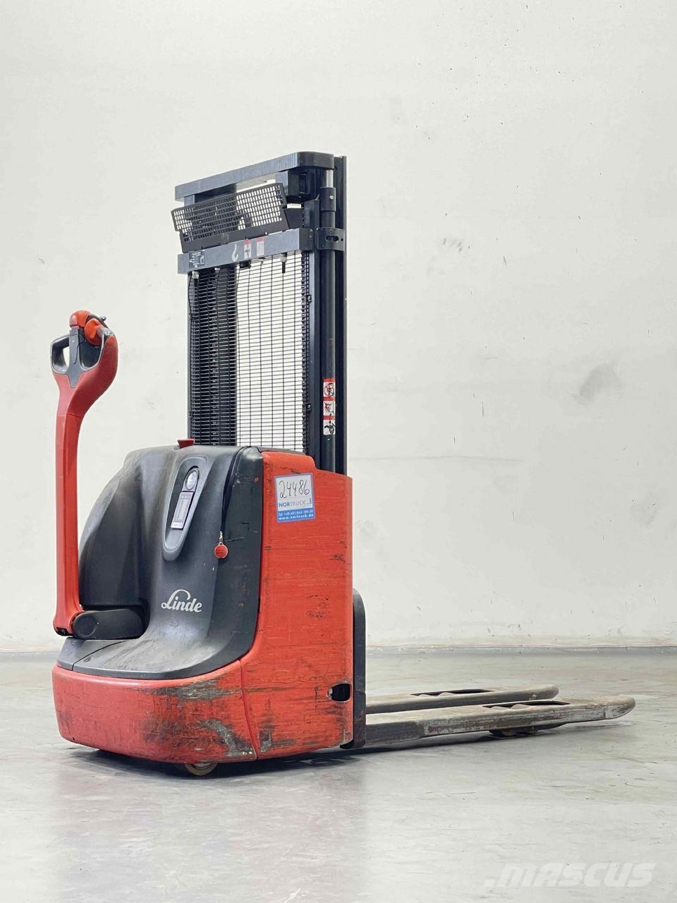 Linde L12-01-1172 Rankiniai vėžimėliai