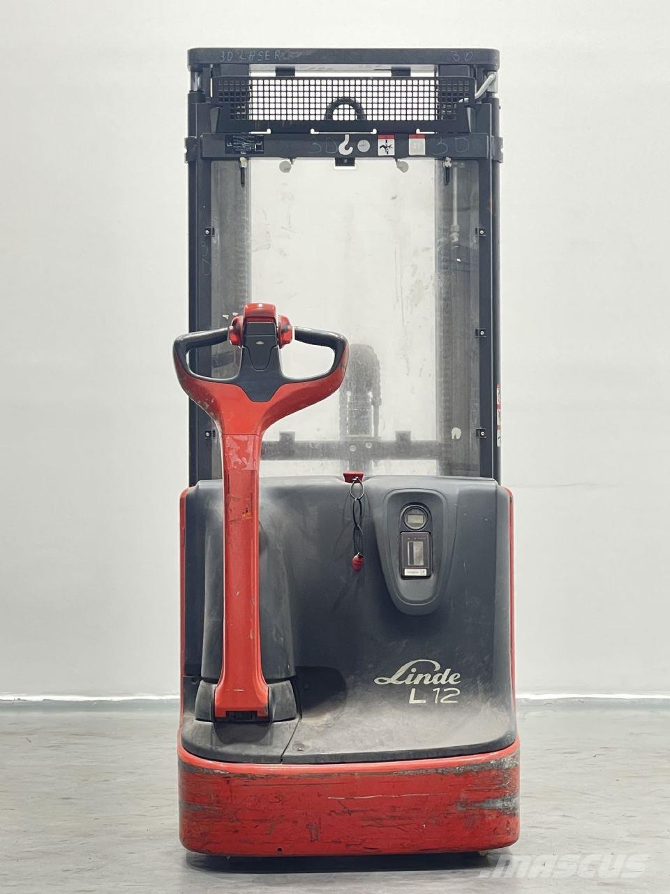 Linde L12-1172 Ručni električni viljuškar