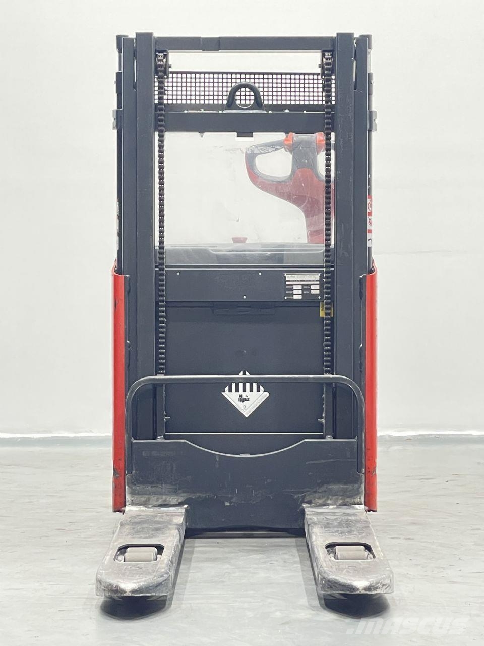 Linde L12-1172 Ručni električni viljuškar