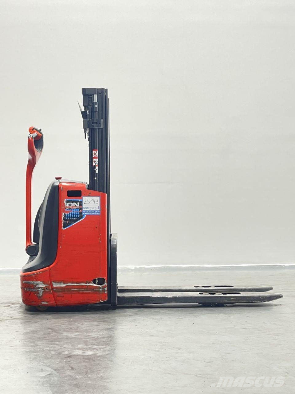 Linde L12-1172 Ručni električni viljuškar