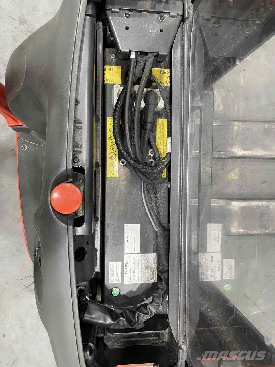 Linde L12-1172 Ručni električni viljuškar