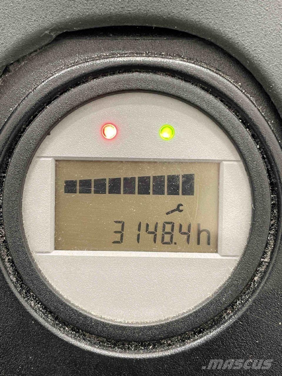 Linde L12-1172 Ručni električni viljuškar