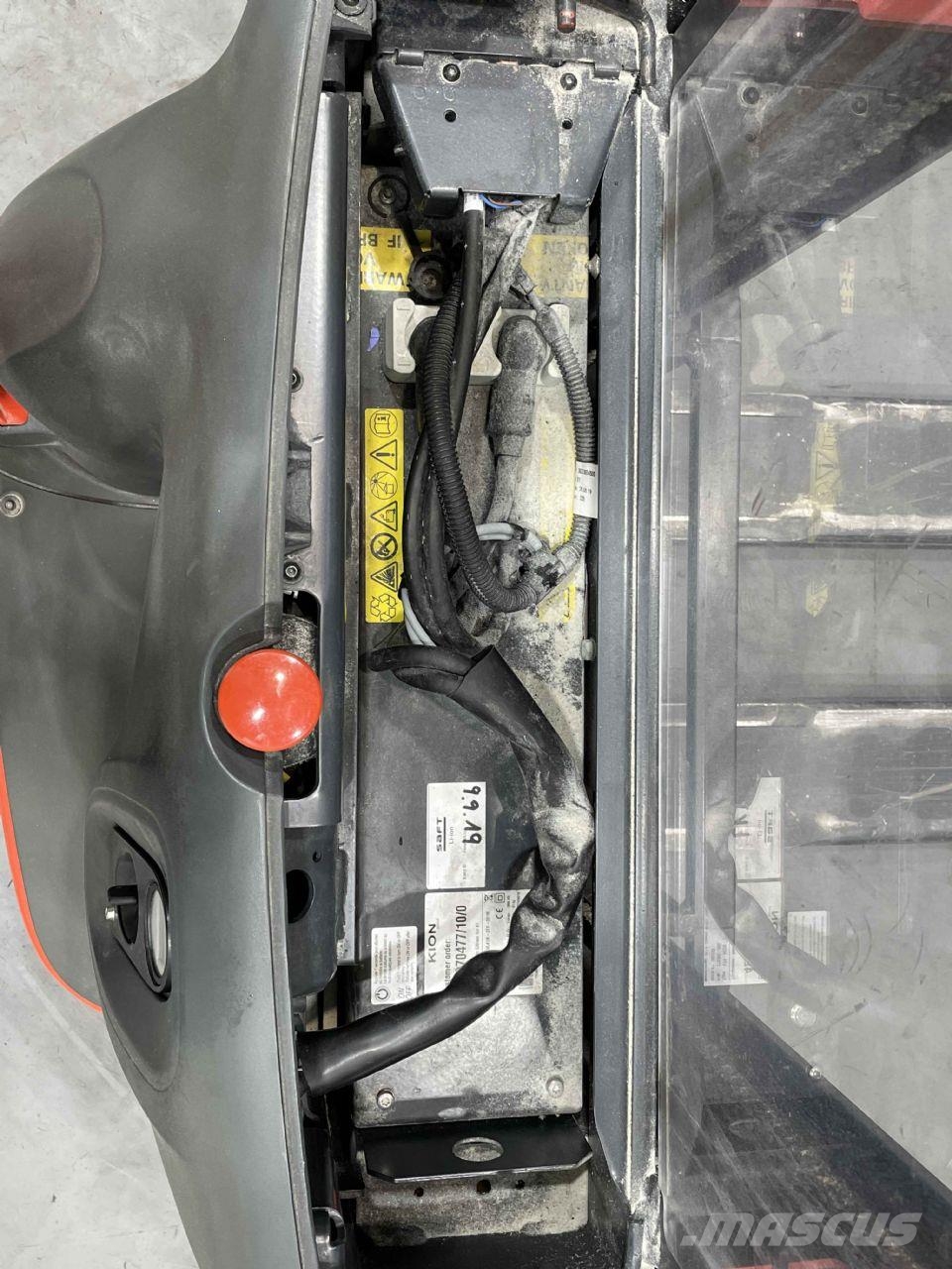 Linde L12-1172 Ručni električni viljuškar