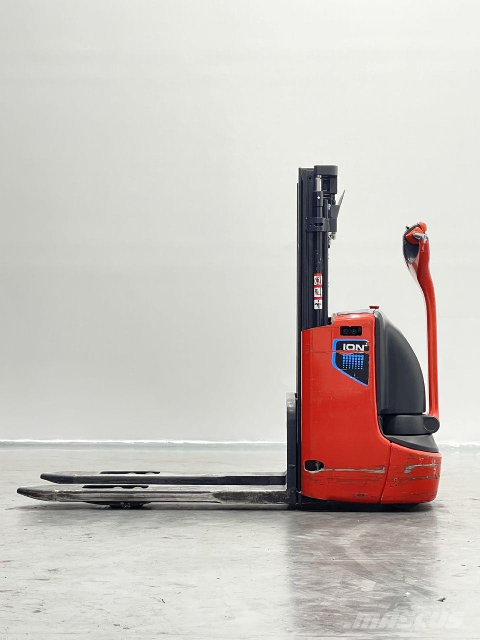 Linde L12-1172 Ručni električni viljuškar