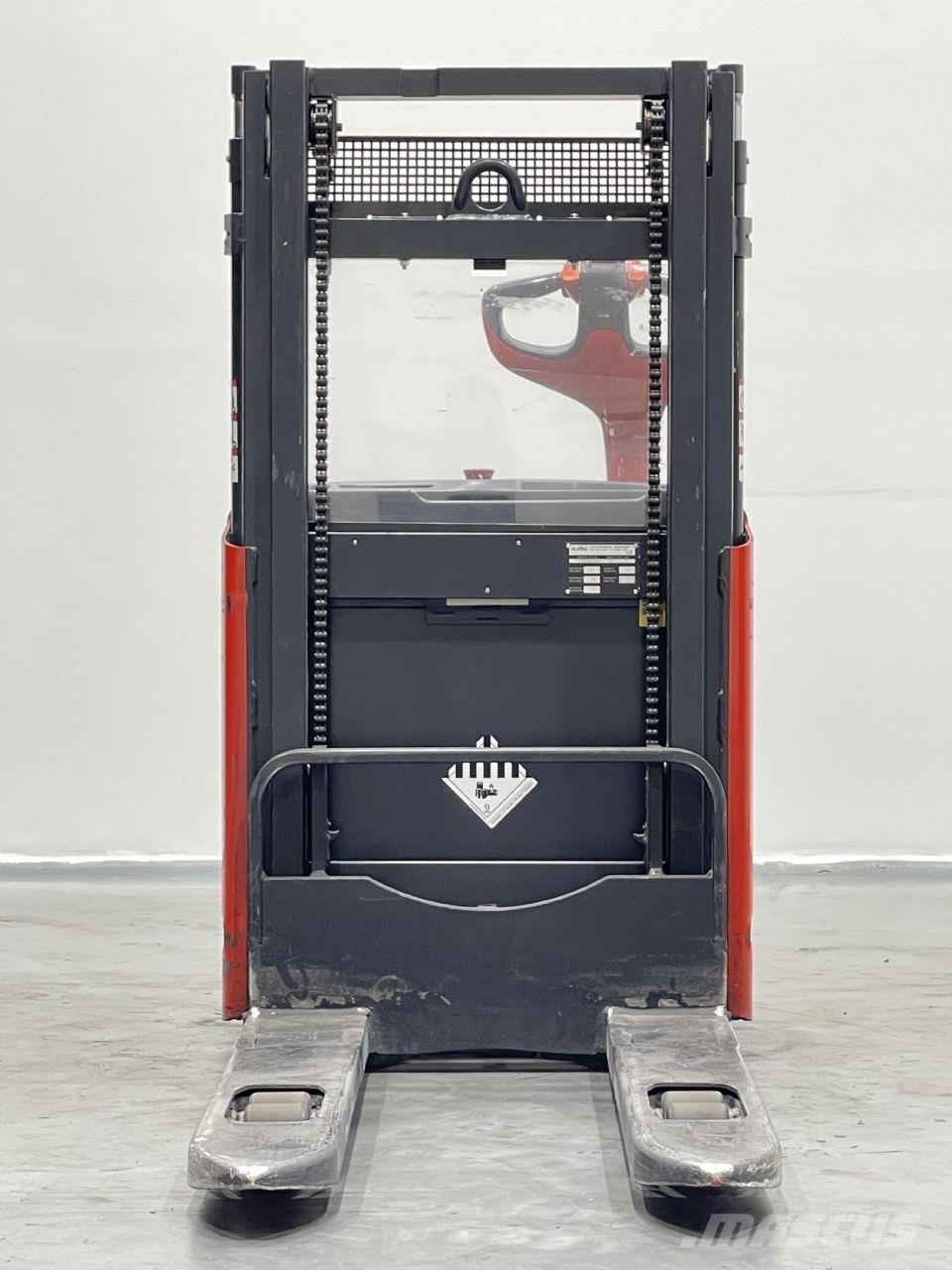Linde L12-1172 Ručni električni viljuškar