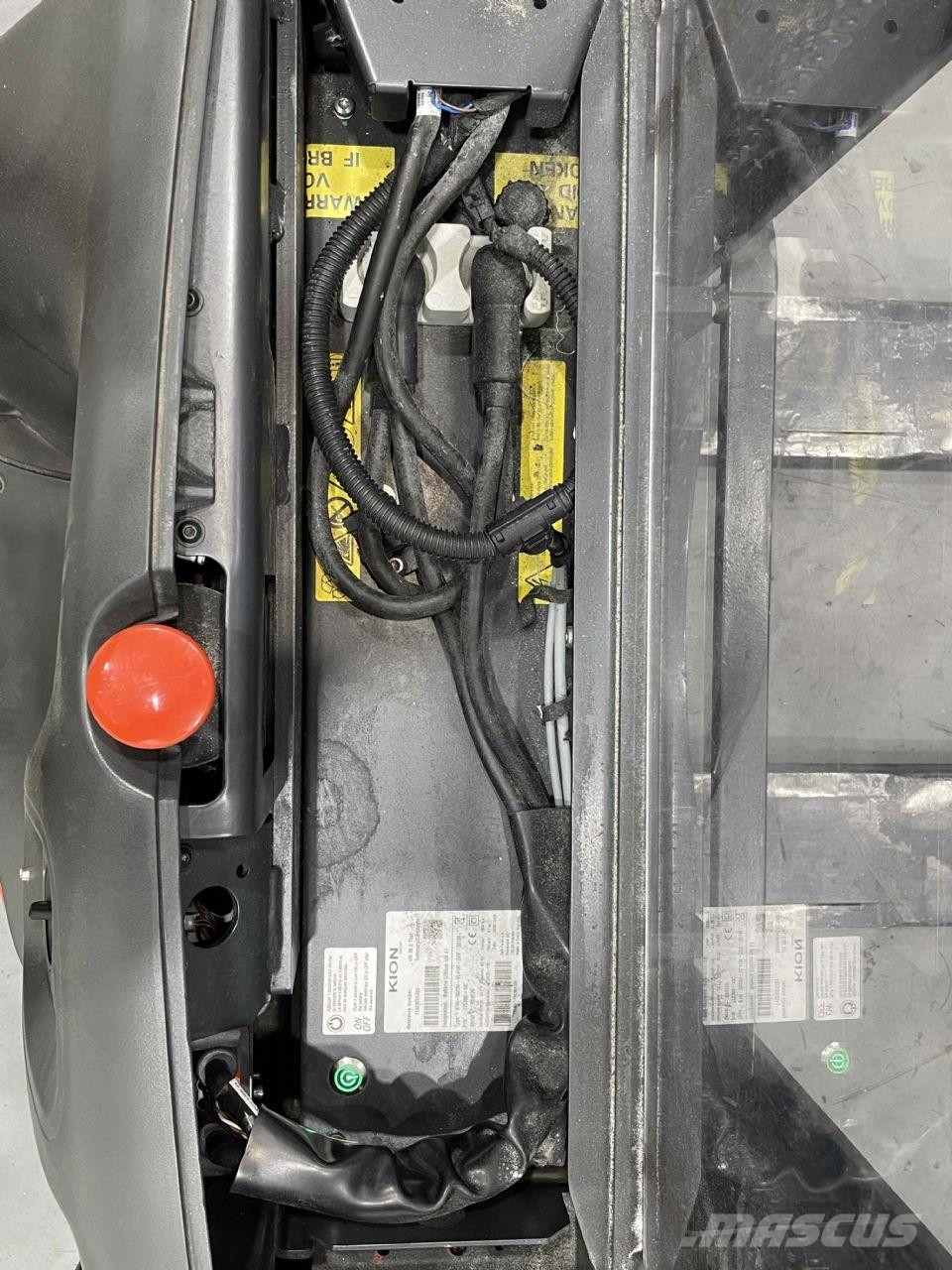 Linde L12-1172 Ručni električni viljuškar