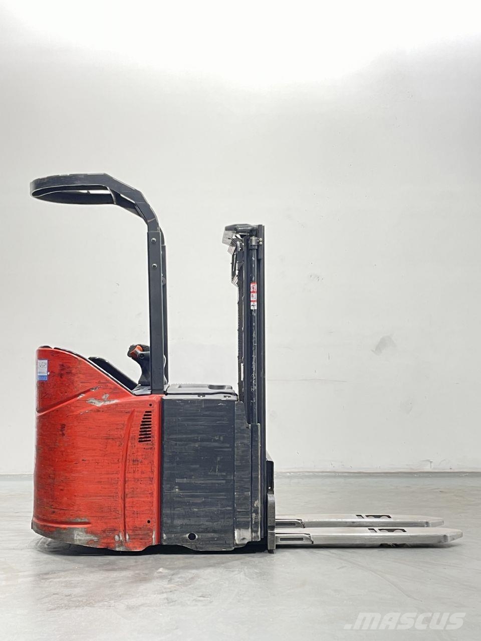 Linde L14SP-133 Montacargas manual