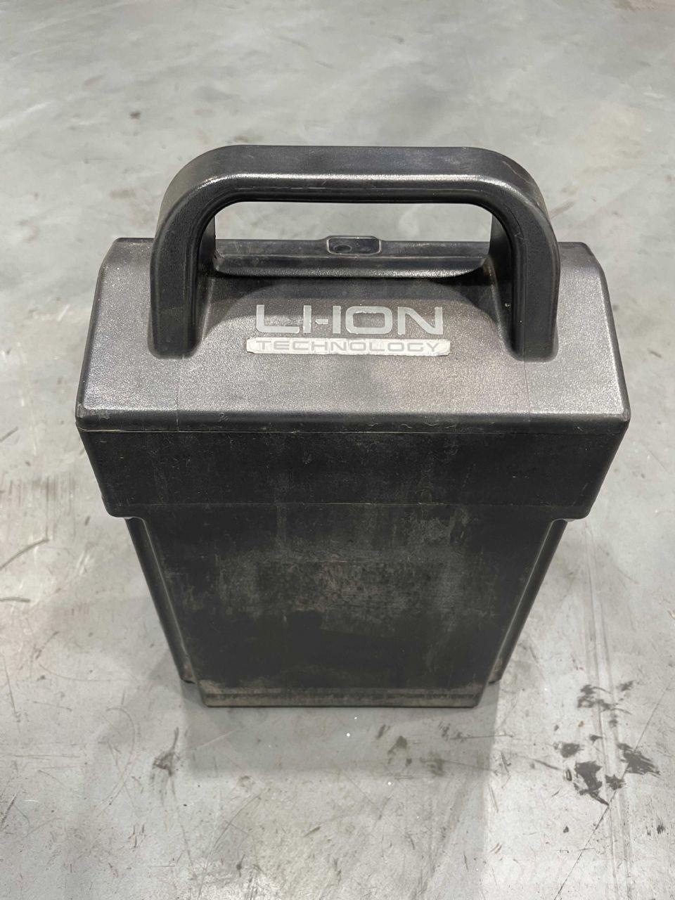 Linde MT12-1131 경량 리프터