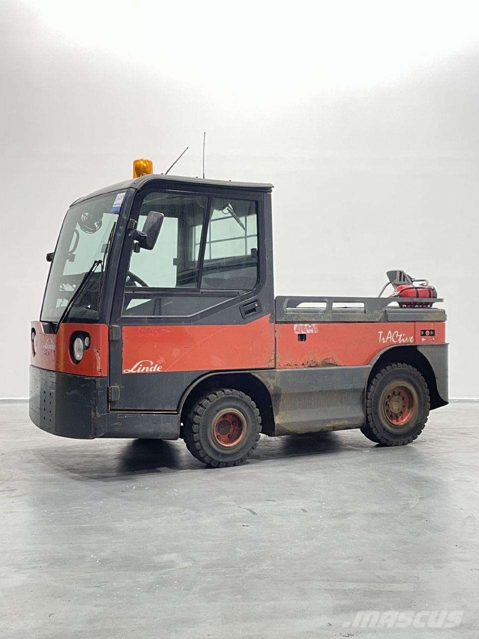Linde P250-127 Tow truck