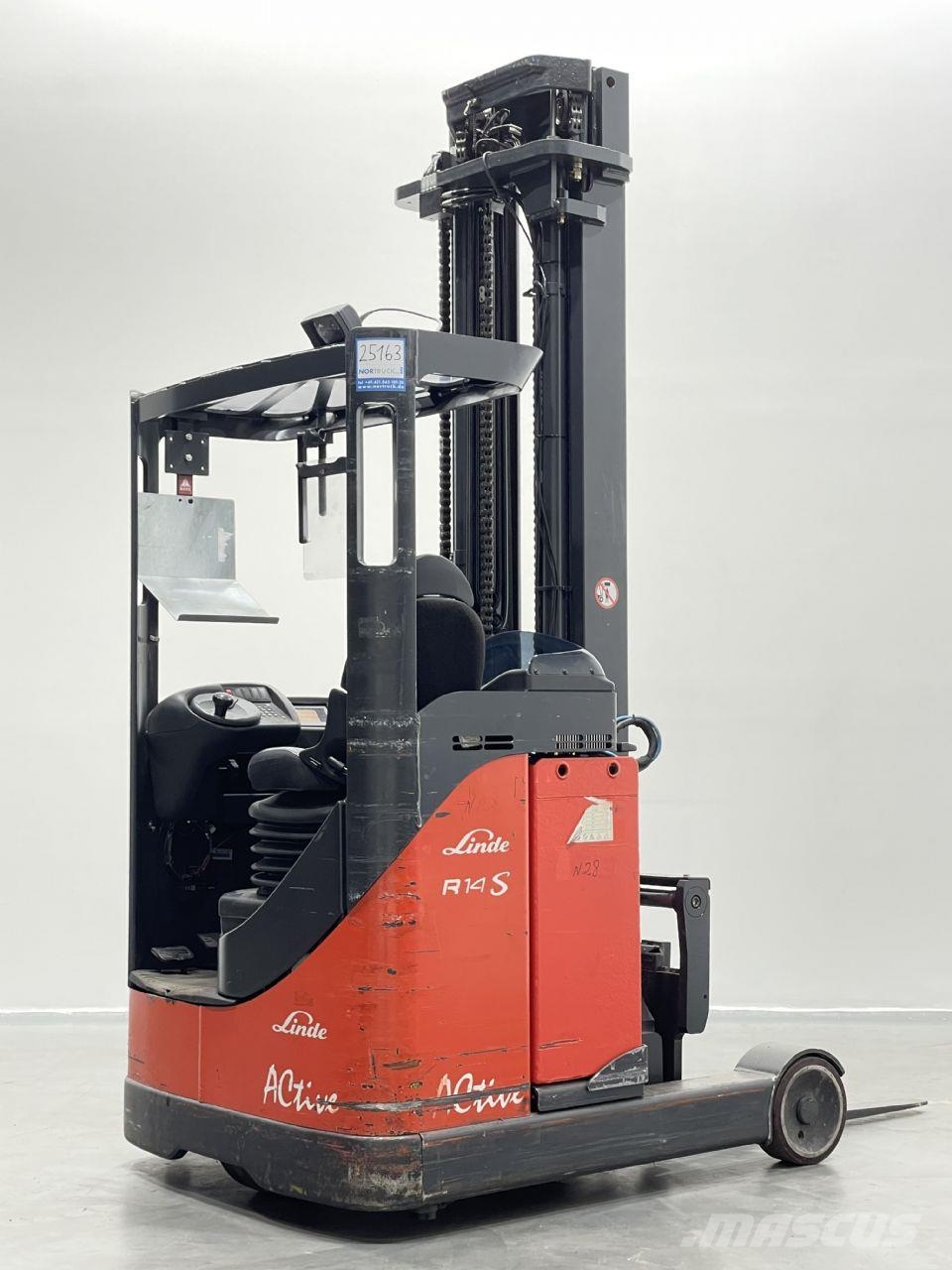 Linde R14S-115 Viličarji s pomičnim teleskopom