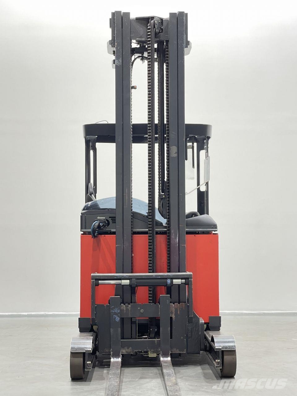 Linde R14S-115 Viličarji s pomičnim teleskopom