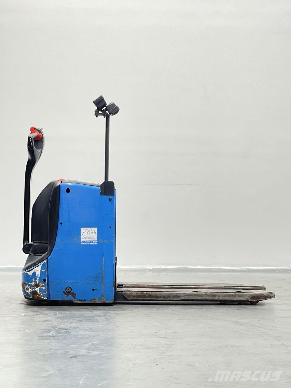 Linde T16L-1152 Штабелери