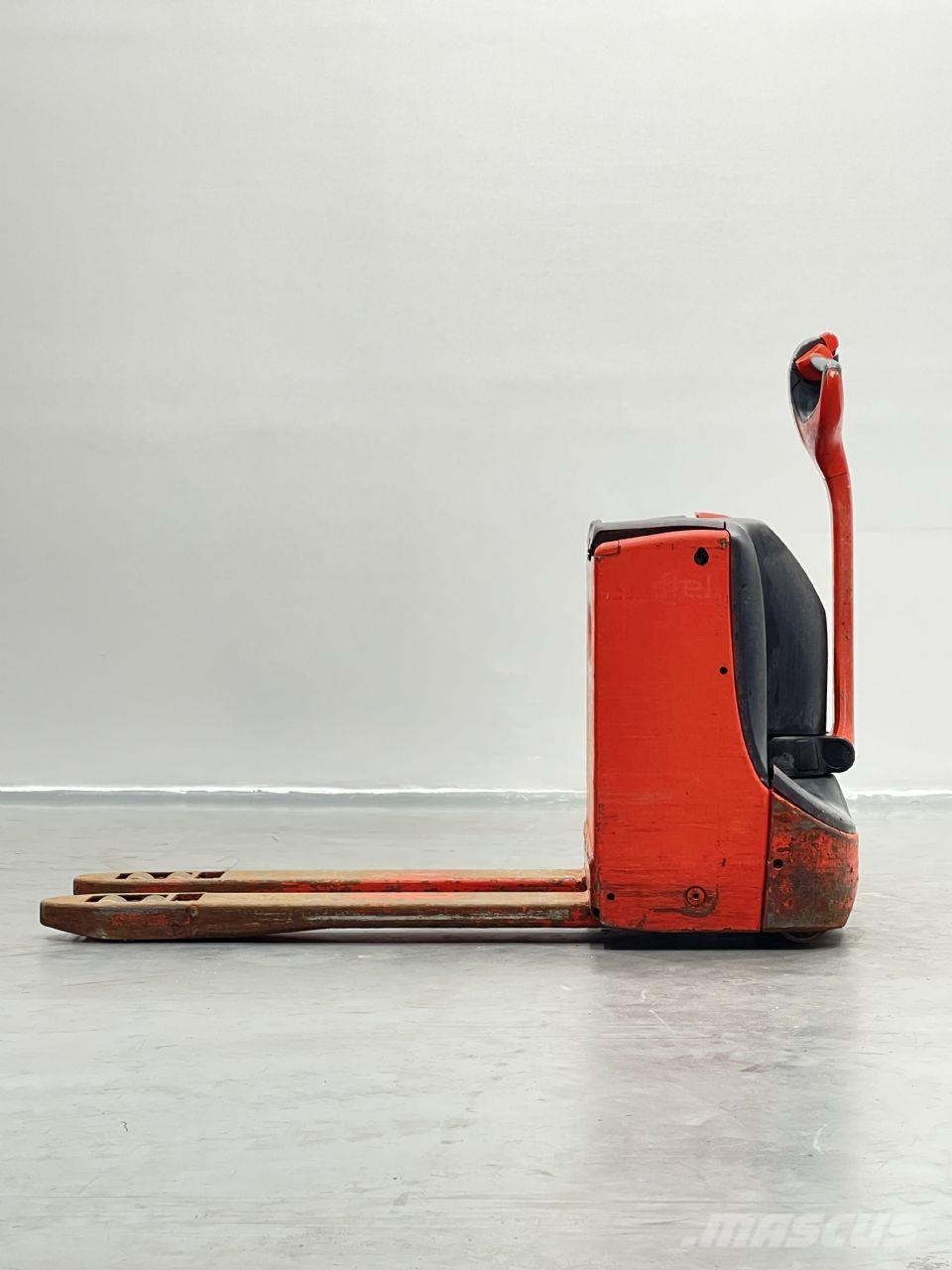 Linde T18-1152 Штабелери