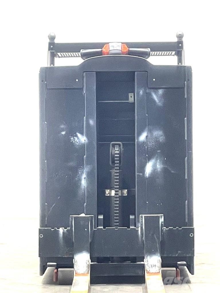 Linde V08-1110 Nízkozdvižné vozíky