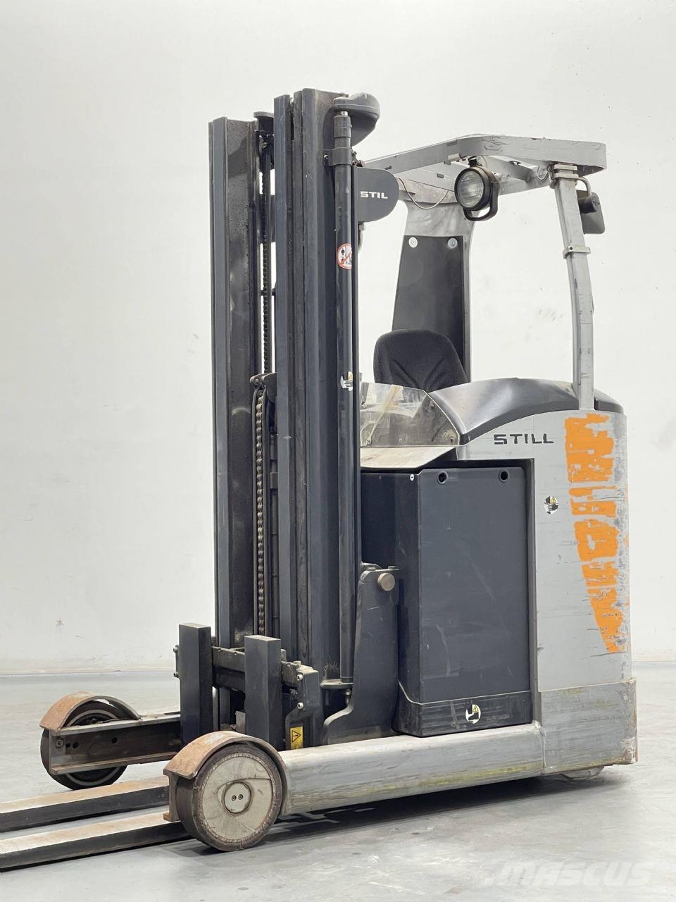 Still FM-X17N Reachtruck voor hoog niveau