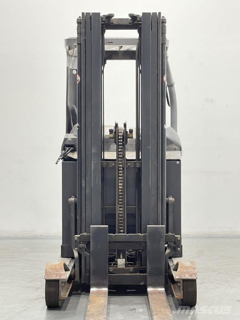 Still FM-X17N Reachtruck voor hoog niveau
