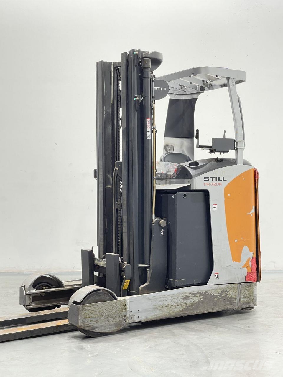 Still FM-X20N Reachtruck voor hoog niveau