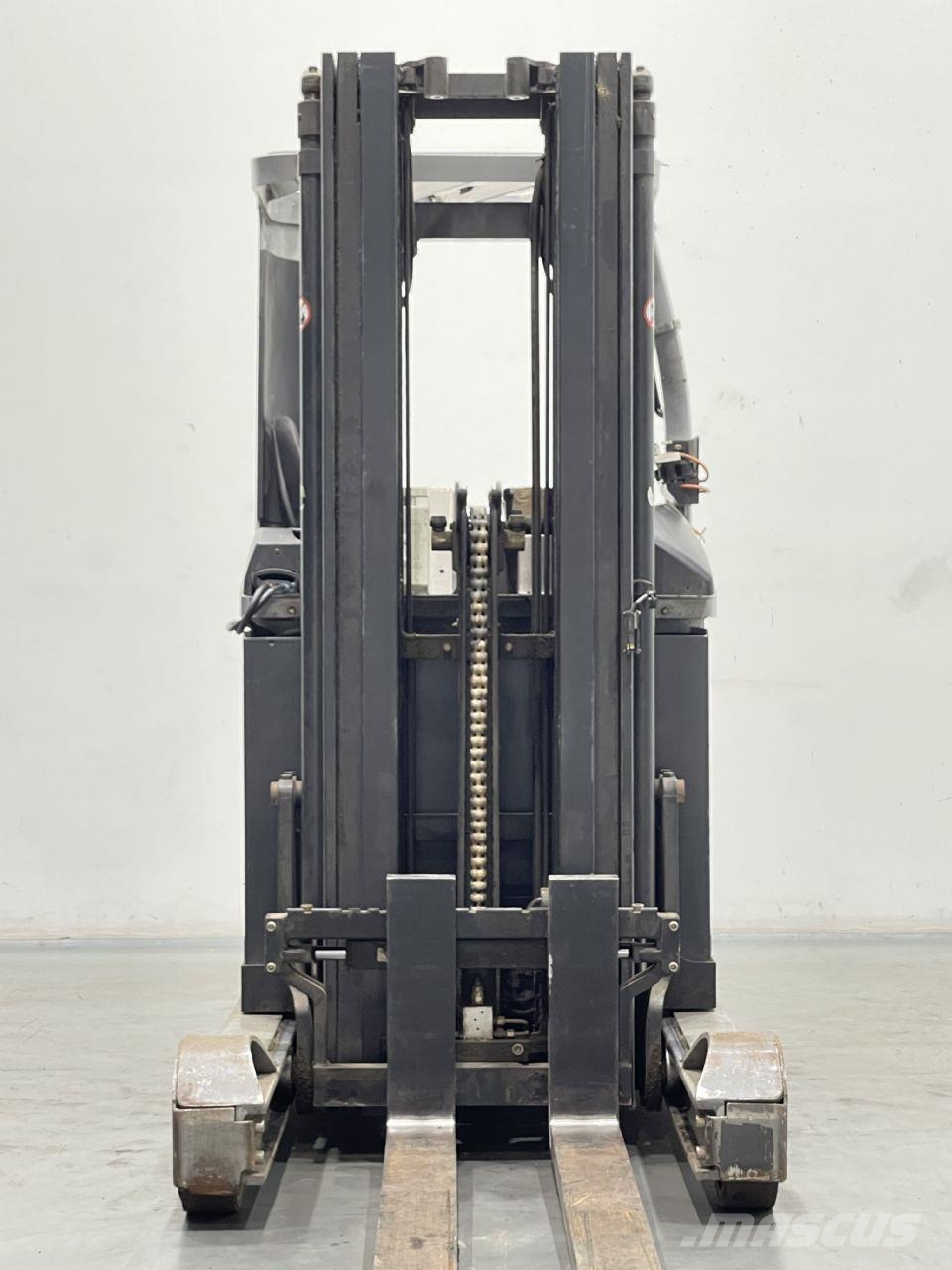 Still FM-X20N Reachtruck voor hoog niveau