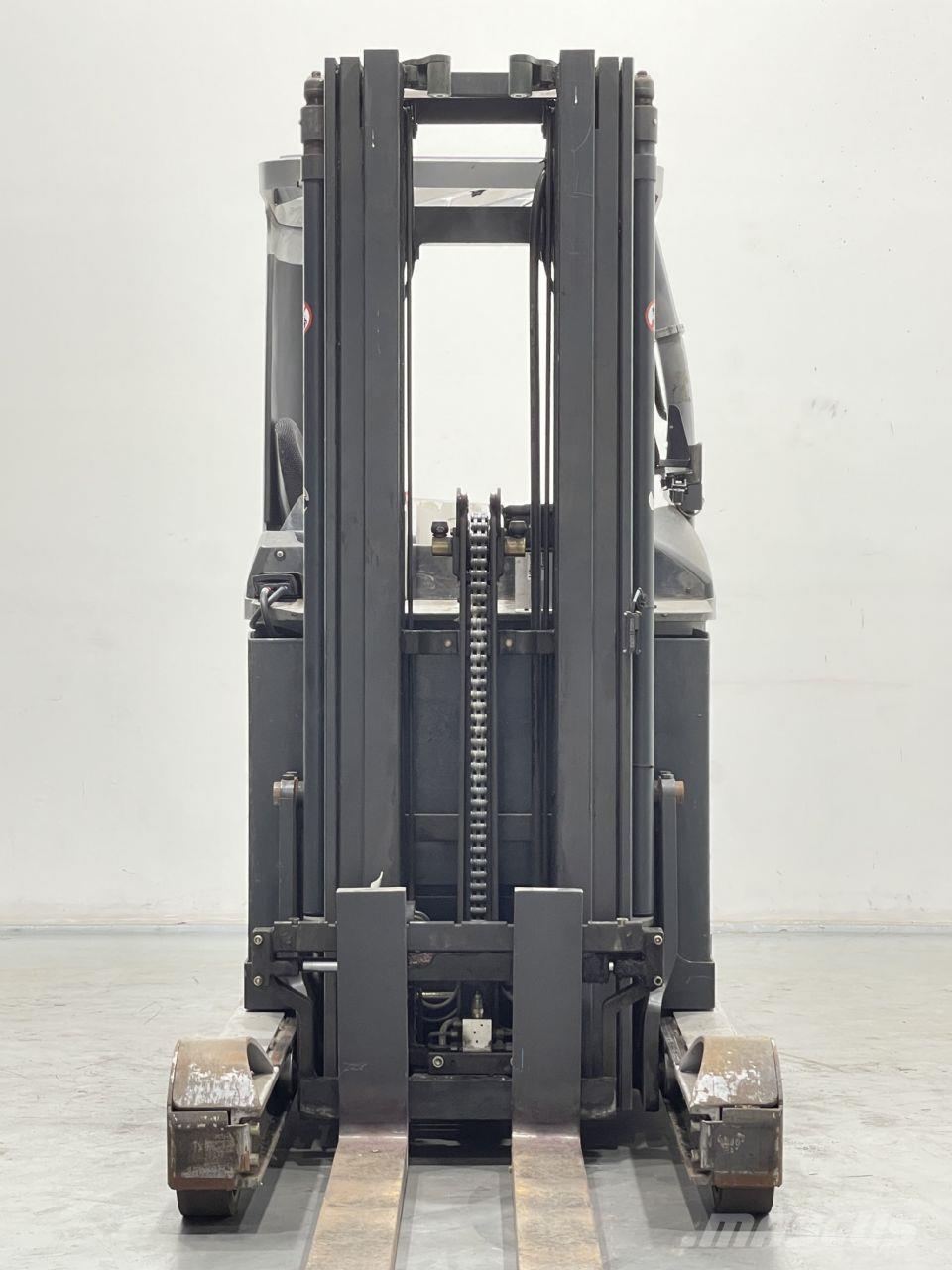 Still FM-X20N Reachtruck voor hoog niveau
