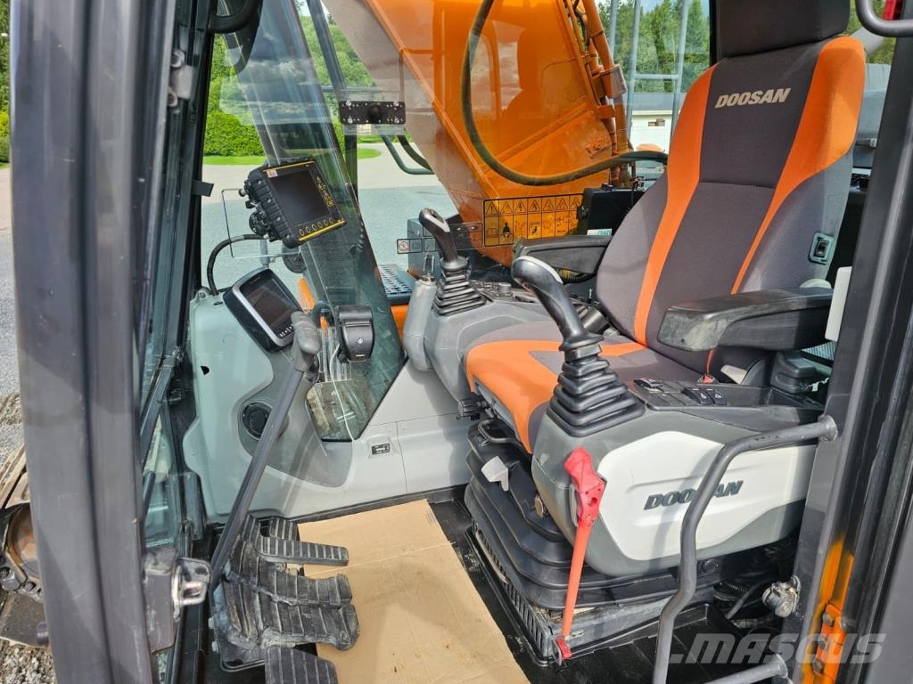 Doosan DX300LC-5 SLR PITKÄPUOMI + 800MM TELAT + RASVARI + Rupsgraafmachines