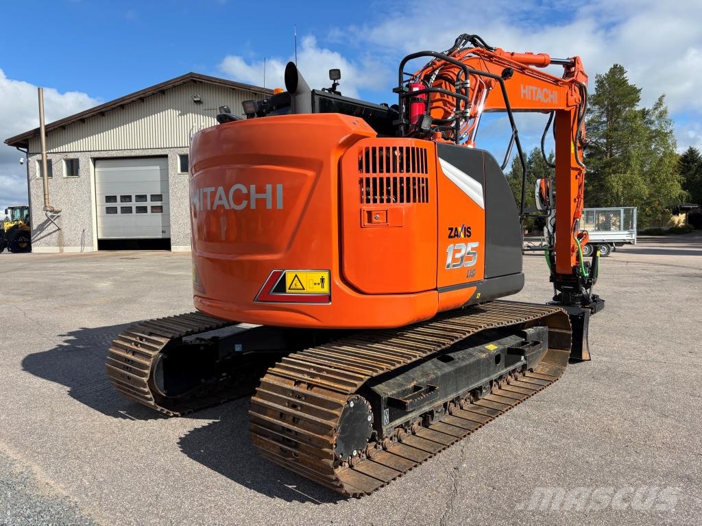 Hitachi ZAXIS135US-7 + PUSKULEVY + RASVARI + EBERI + STEEL Koparki gąsienicowe