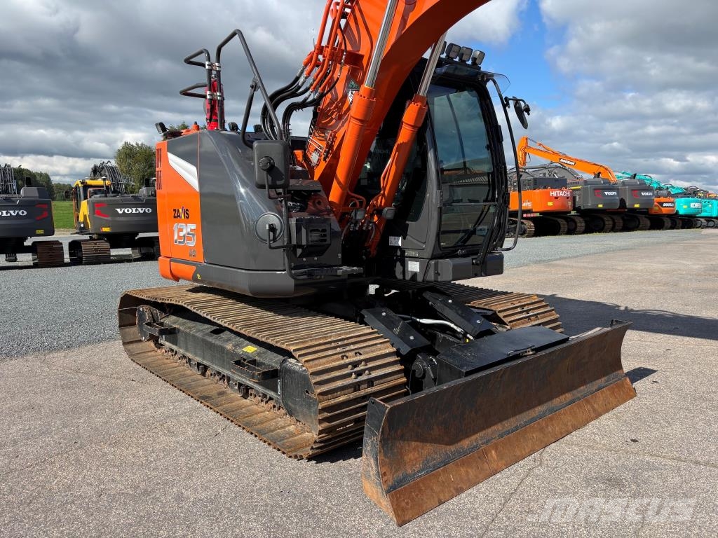 Hitachi ZAXIS135US-7 + PUSKULEVY + RASVARI + EBERI + STEEL Koparki gąsienicowe