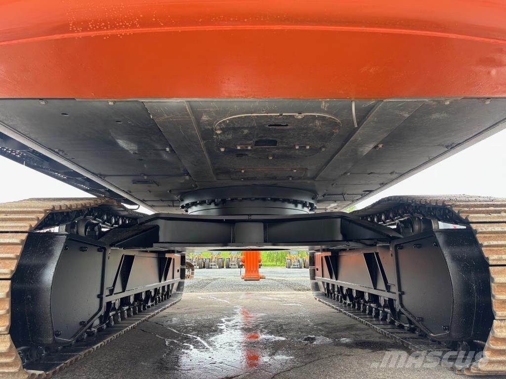 Hitachi ZAXIS490LC-7 + 600MM TELAT + VASARAHYDRAULIIKKA + 履带挖掘机