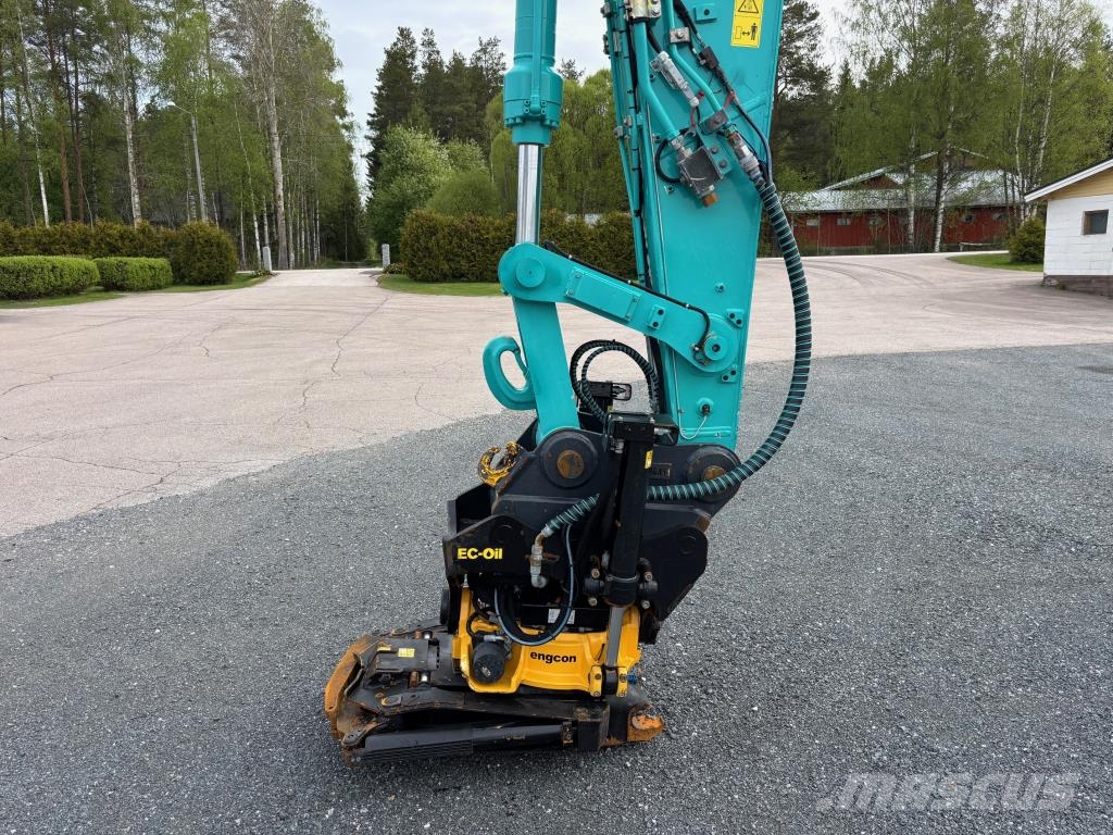 Kobelco SK230SRLC-7 + 800MM TELAT + RASVARI + LÄMMITIN + S Excavadoras sobre orugas