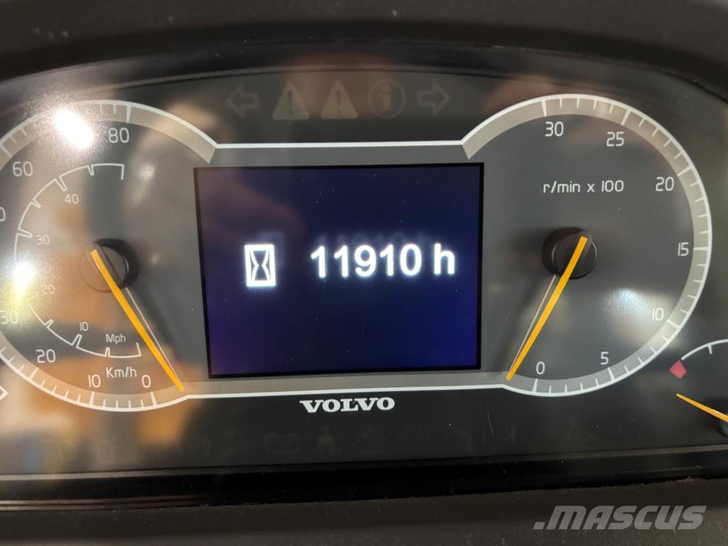 Volvo A45G + STAGE 5 + KOROKKEET + PERÄLAUTA + RASVARI + Csuklósdömperek