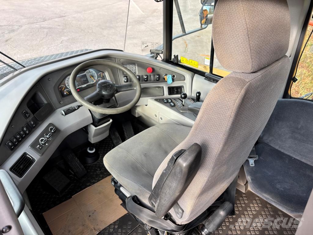 Volvo A45G + YLÄPERÄLAUTA + RASVARI + RENKAAT 70% + VAHV Liigendraamiga pinnaseveokid