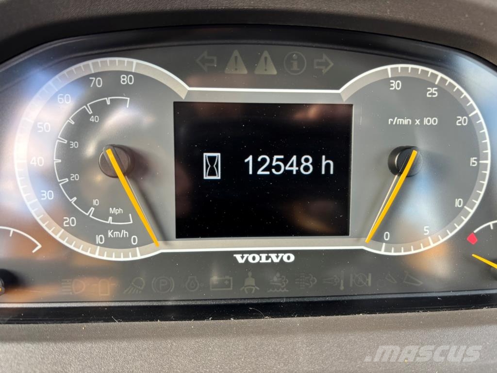 Volvo A45G + YLÄPERÄLAUTA + RASVARI + RENKAAT 70% + VAHV Liigendraamiga pinnaseveokid