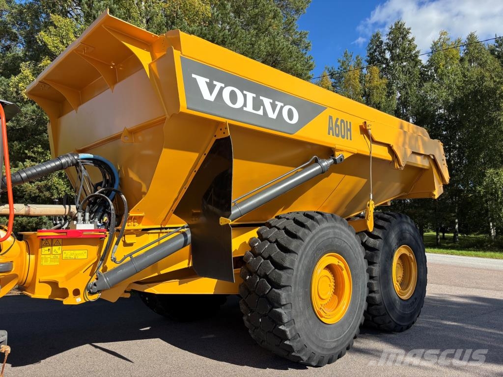 Volvo A60H + KOROKKEET + PERÄLAUTA + RASVARI + LAVALÄMPÖ Camiones articulados