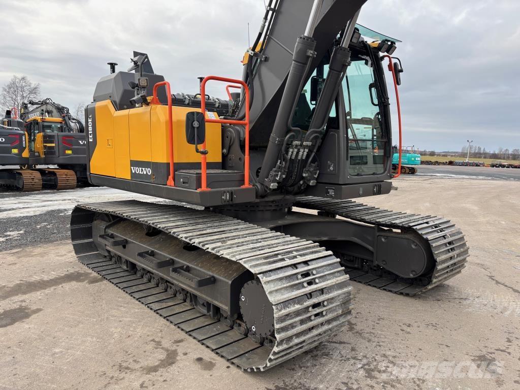 Volvo EC180EL + 800MM TELAT + RASVARI + LÄMMITIN + EC226 Pelle sur chenilles